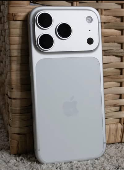 iPhone 17 Pro 512Gb silver Physical+Esim Non active
