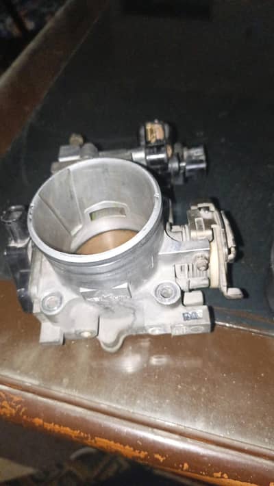 Honda Civic (CF) 2005 Throttle Body For Sale