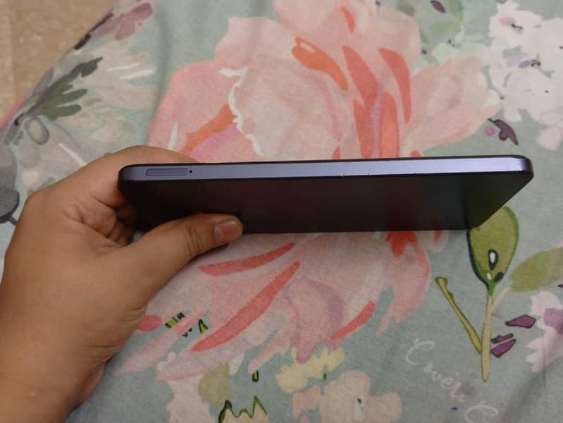 Realme Note 60 2
