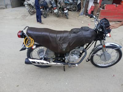 Honda CG 125 2026 Model for Sale | Only 2,700 KM Driven | Genuine Cond