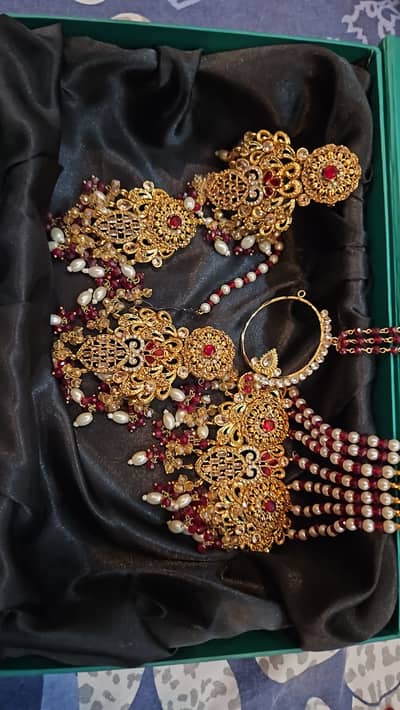 Jadenos (The Royal Aristocratic Bridal Set)