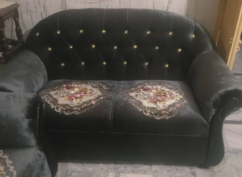 New Sofa Set 1