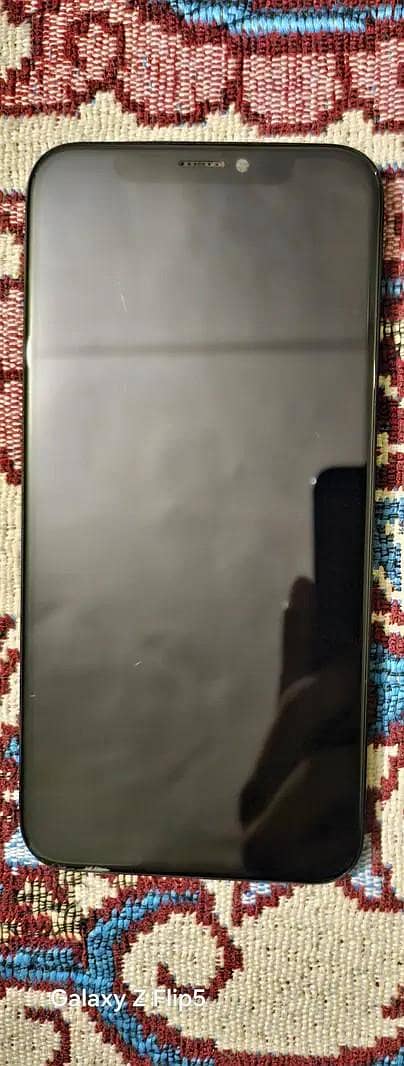 Apple iPhone X 4