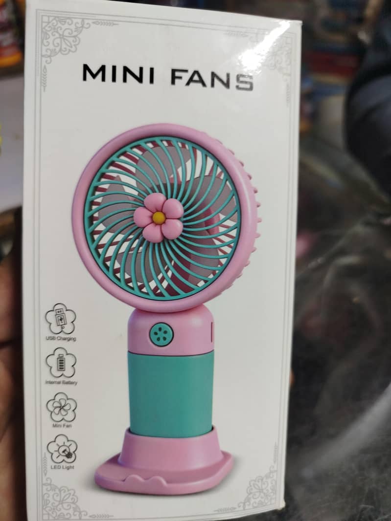 Mini fan 0