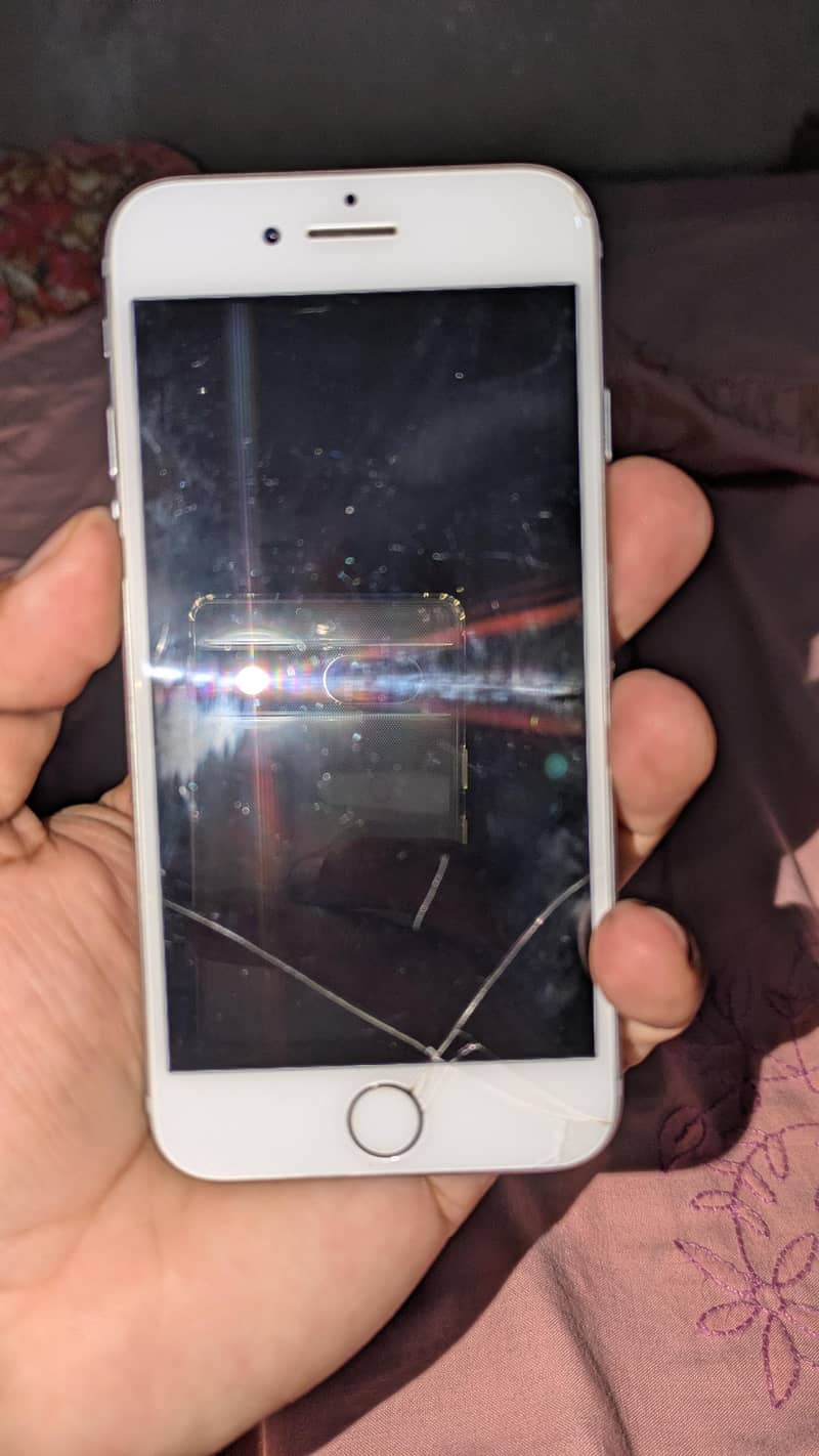 Apple iPhone 7 1