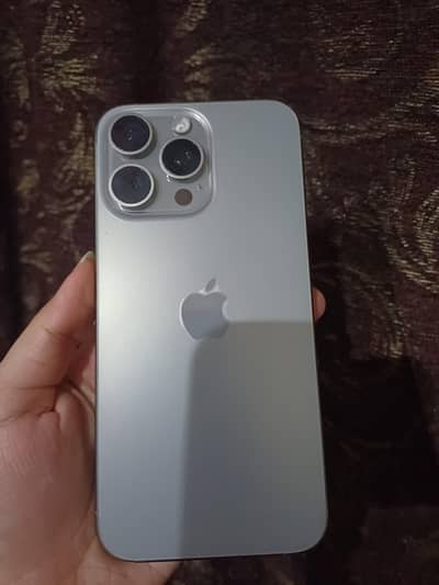 Apple iPhone 15 Pro Max