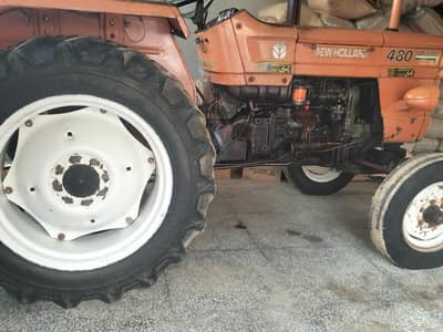 Tractor for sale 2014 model . genuine condition. own tyers . own engine .