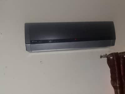 Gree G10 1.5 Ton Inverter AC – Used | 100% Working