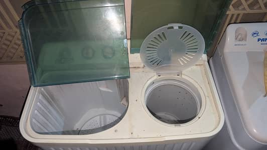 Washing Machine with Dryer All Ok 8/10 condition