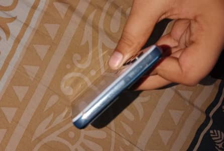 fresh no scraches and very caring use and fast mobile