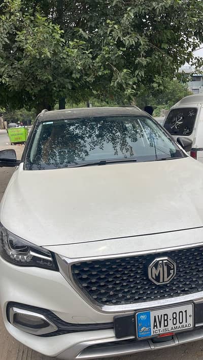 MG HS 2021