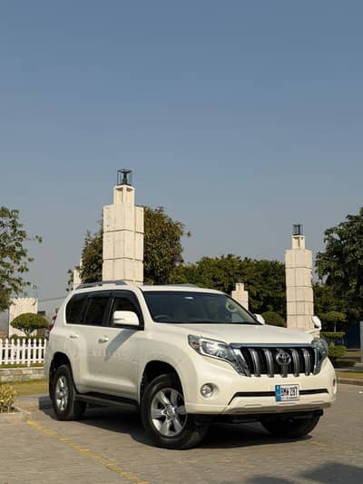 Toyota Land Cruiser Prado TX L Package 2.7 2014 | Total Genuine | Grad