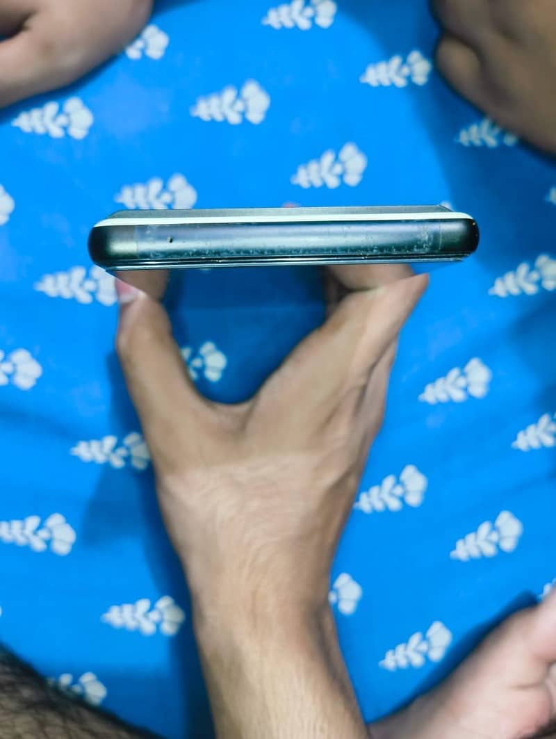 Google Pixel 6 5
