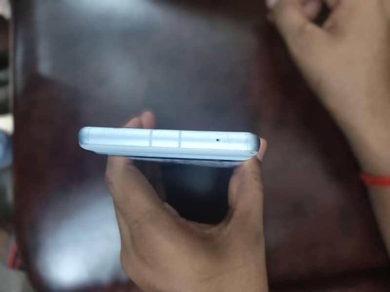 Google Pixel 7a 4