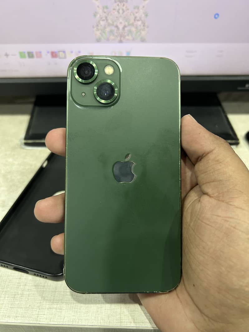 Iphone 13 JV 4