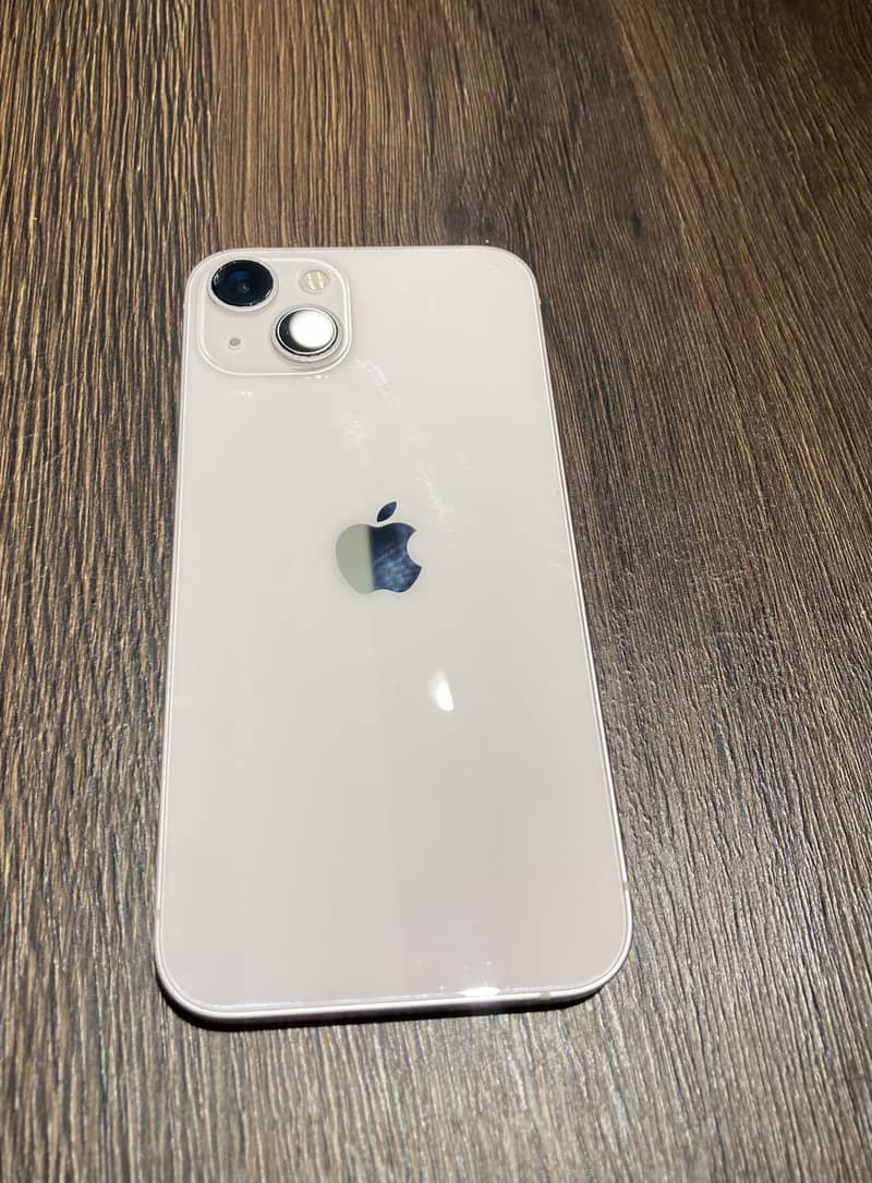 Apple iPhone 13 0