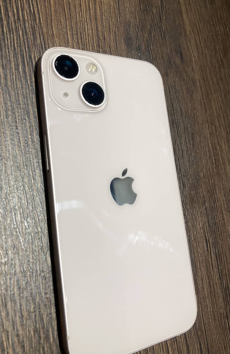 Apple iPhone 13 6