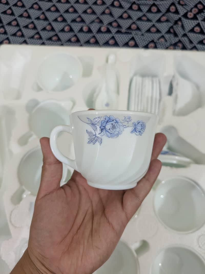 Dinner set 0
