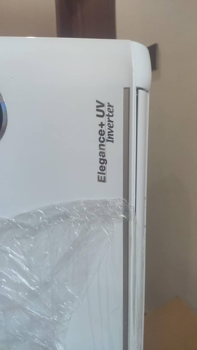 SPLIT AC ELEGANCE+UV INVERTER 30 1