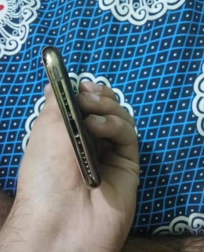Apple iPhone XS