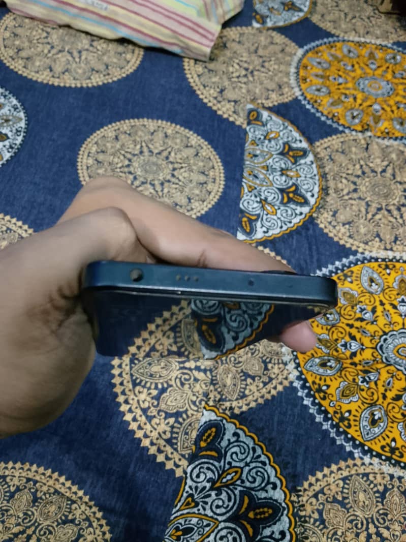 Xiaomi Redmi note 13 0