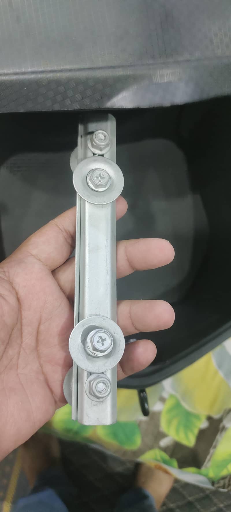 tail box 3