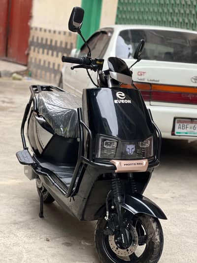 Electric Scooty with PPF Installed overall body, Lithium Swappable Bat