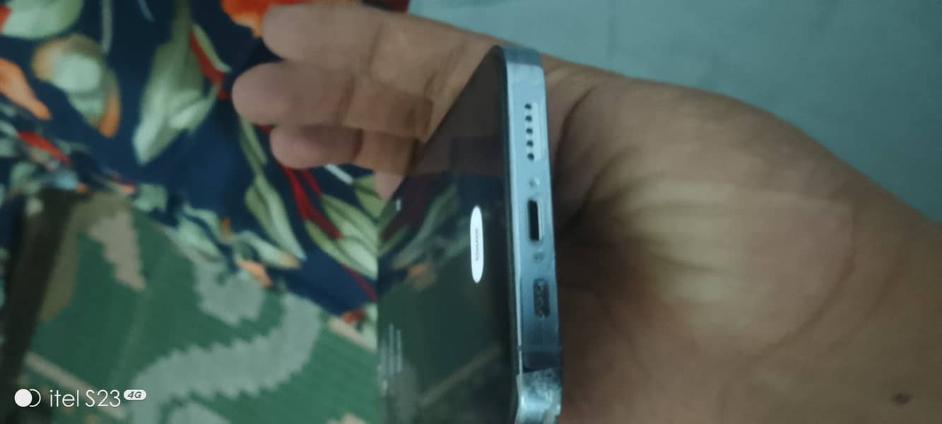 Iphone 13 pro jv 1