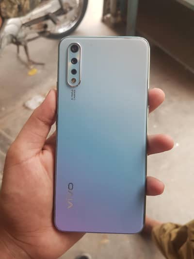 Vivo 1907-9
