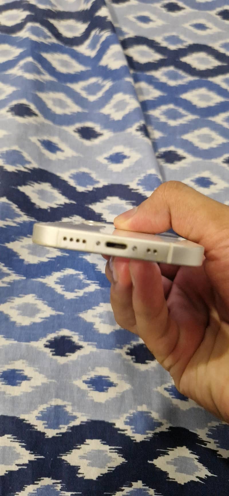 Apple iPhone 12 mini 4