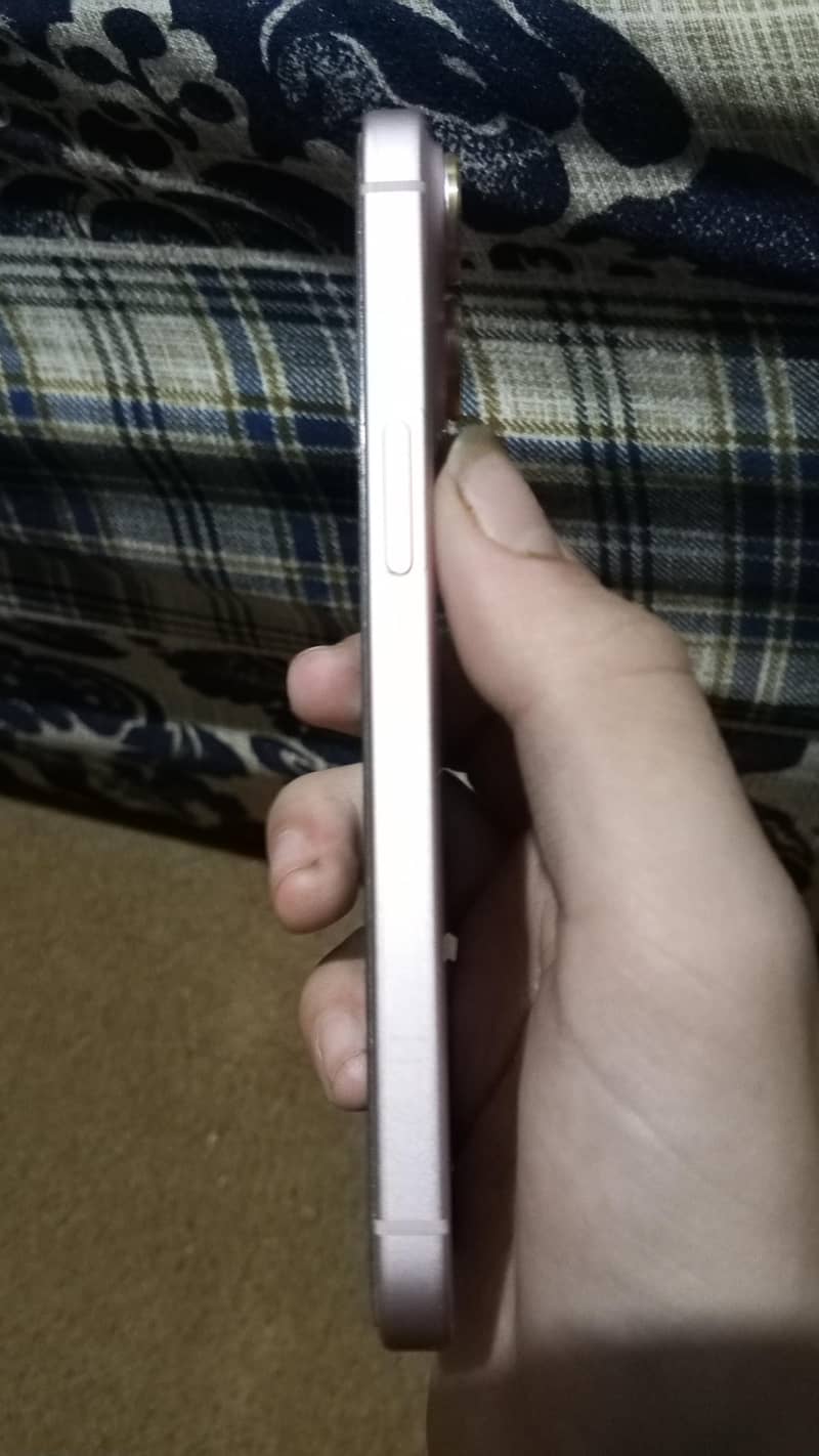 iPhone 15 1
