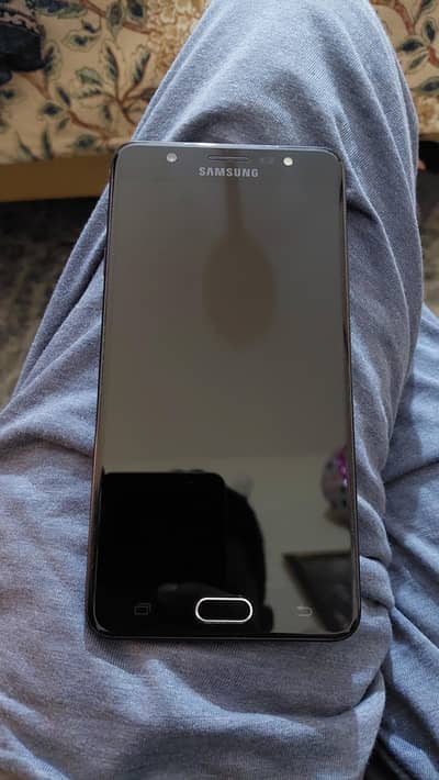 Samsung Mobile J7 Max