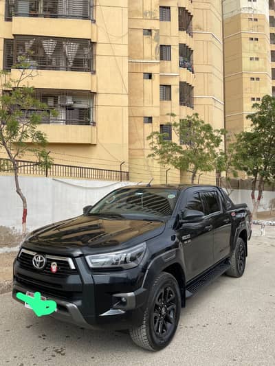 Toyota Hilux 2022-23
