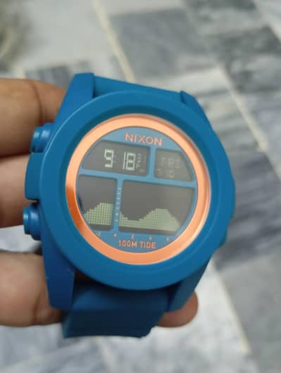 Nixon watch