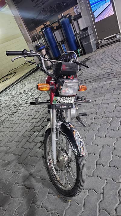 Honda 70CD 17 Model
