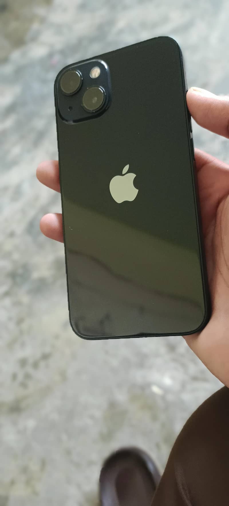 Apple iPhone 13 1