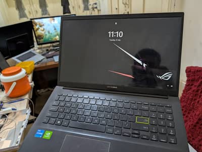 ASUS VIVOBOOK 15- 12 GB DDR4 Ram-512GB SSD