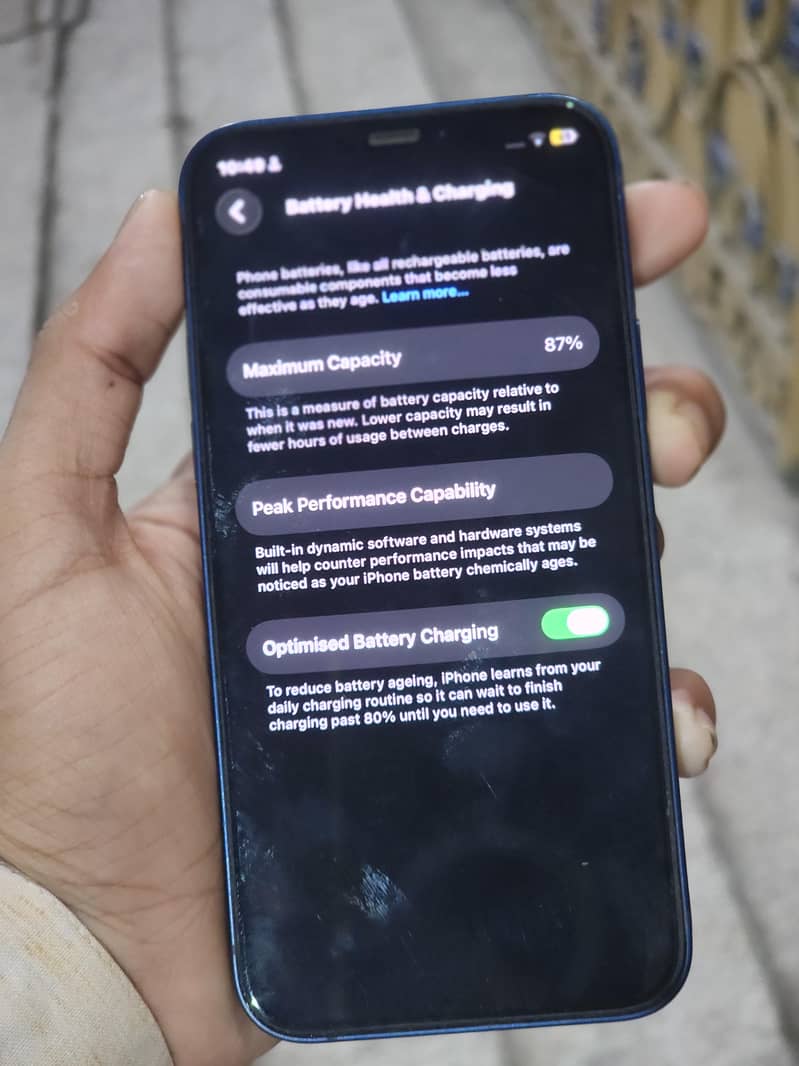 Apple iPhone 12 10