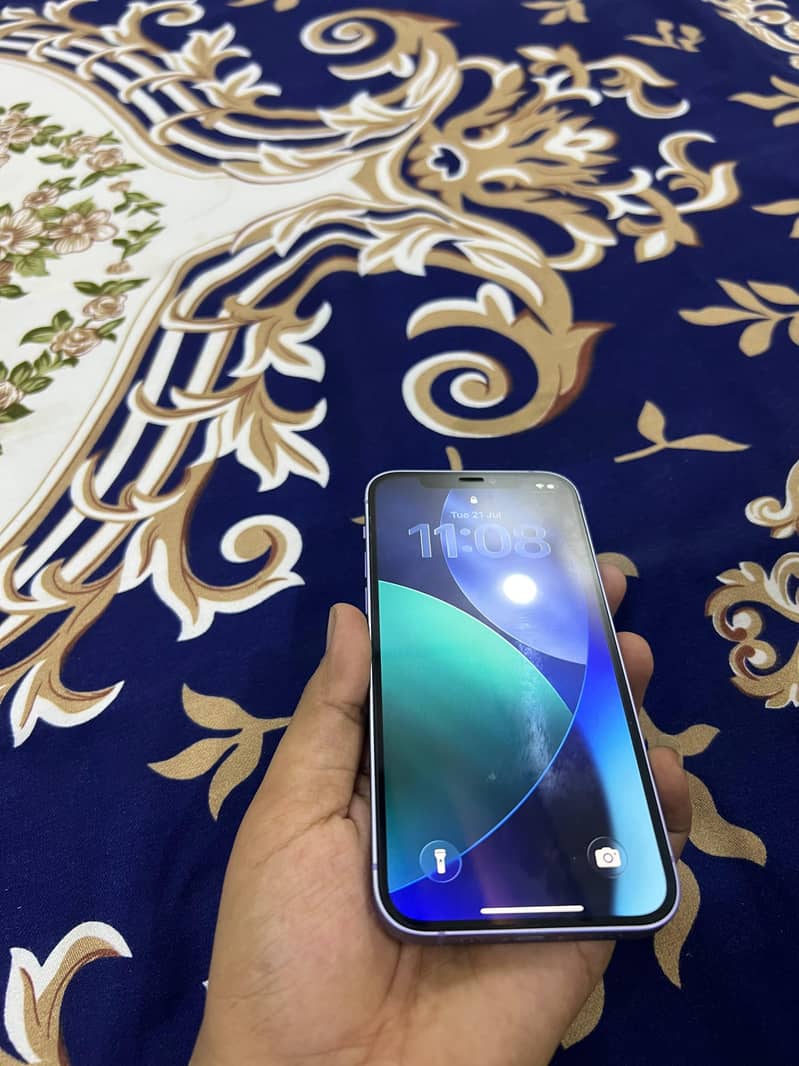 Apple iPhone 12 2