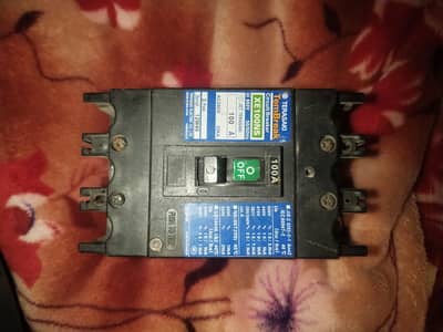 Circut Braker 100 ampaer