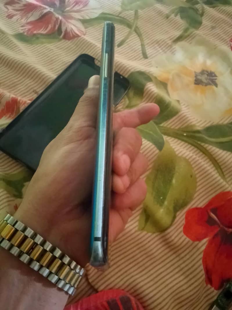 One Plus 7 Pro 1