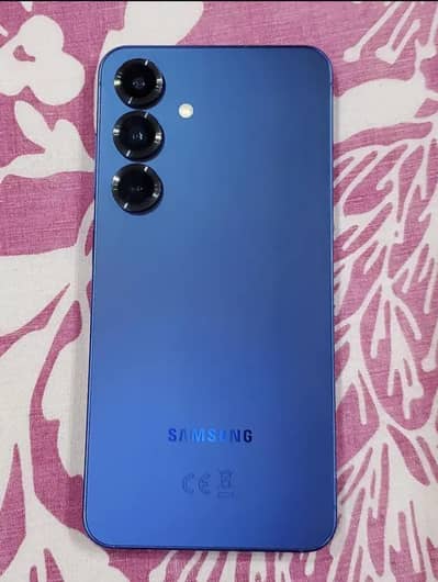 Samsung Galaxy S25 12GB/128GB – 10/10 Condition Read Ad Exchange possi