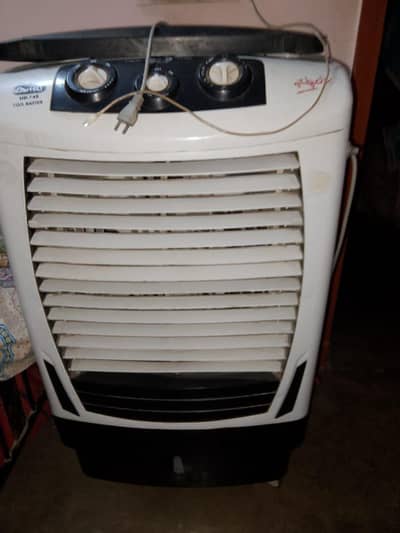 Urgent selling United Room Cooler in a very good condition .