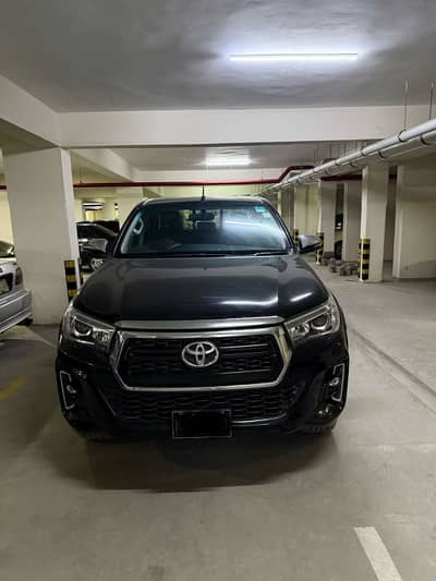 Toyota Hilux Revo V 2018