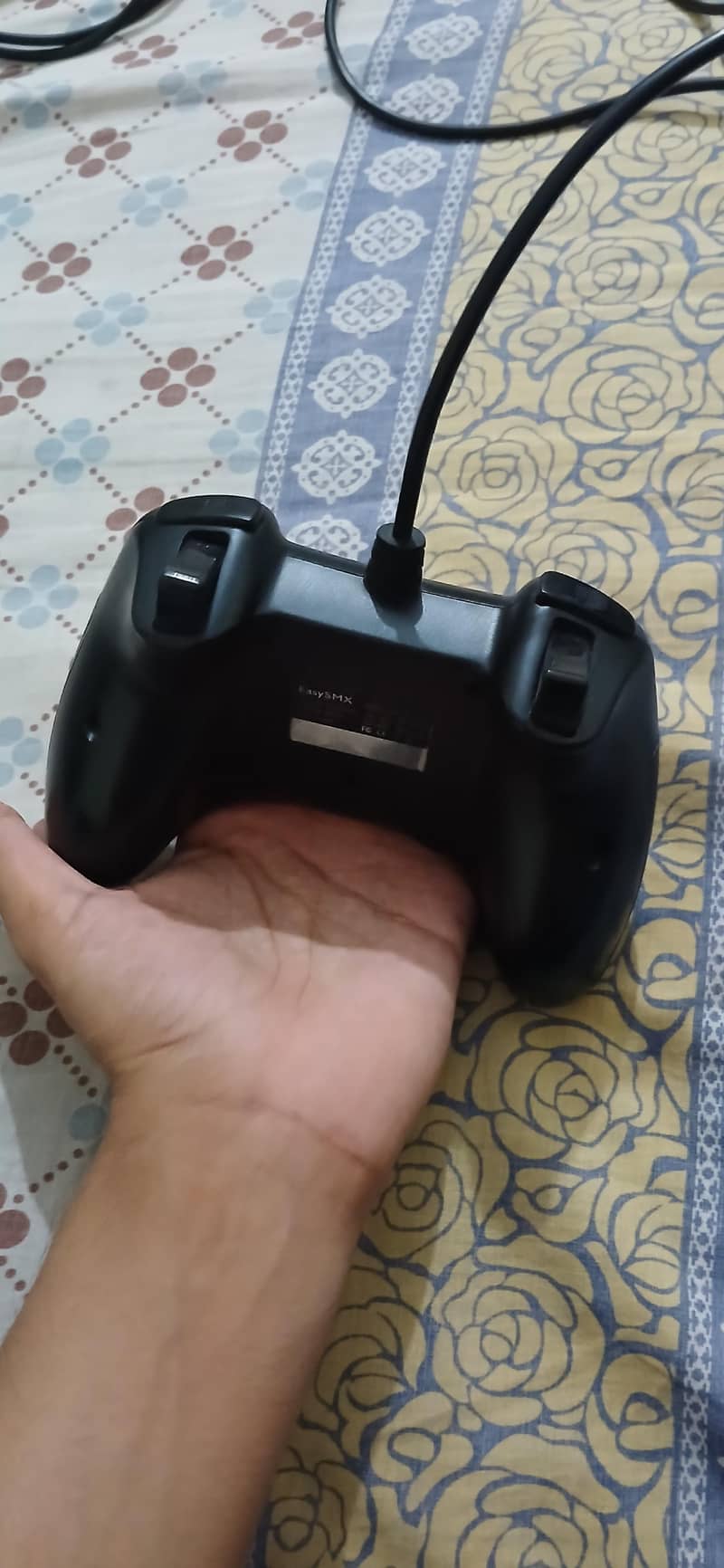 EasySMX wired Controller branded 1