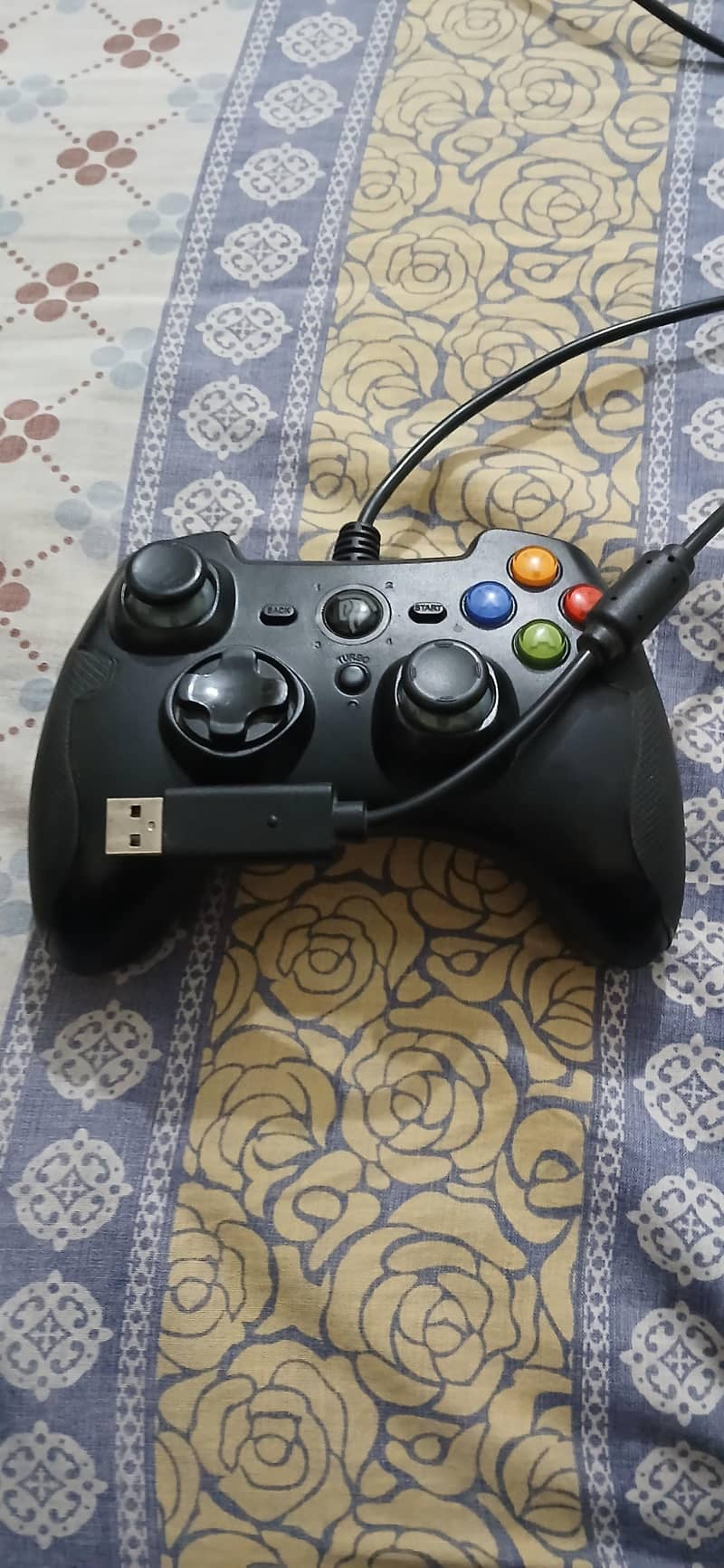 EasySMX wired Controller branded 3