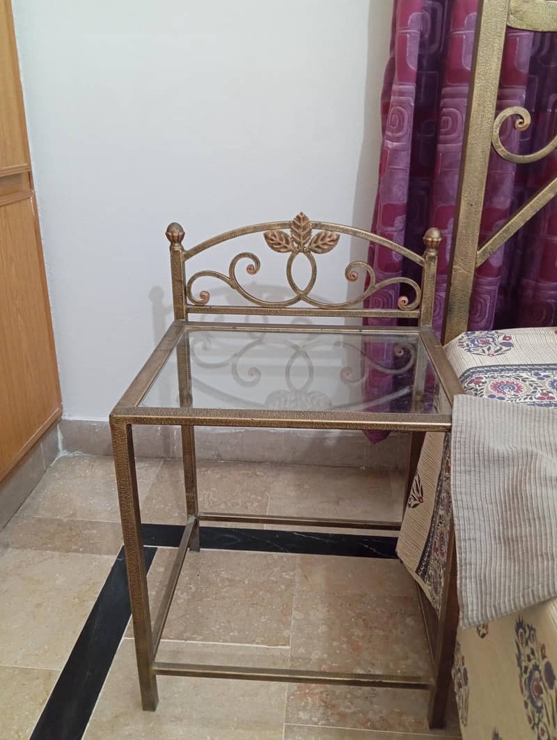 iron bed set 2