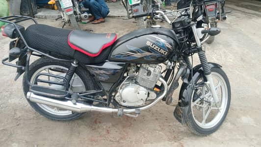 Suzuki JS 150