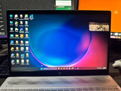Hp Pavillion, 8th Gen, Core i7, 32gb, 512gbSSD