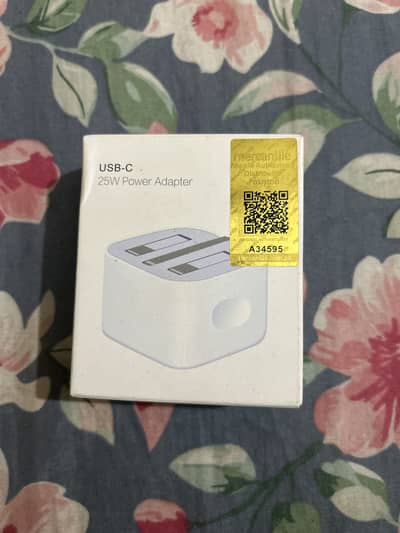 Iphone 13 pro max charger